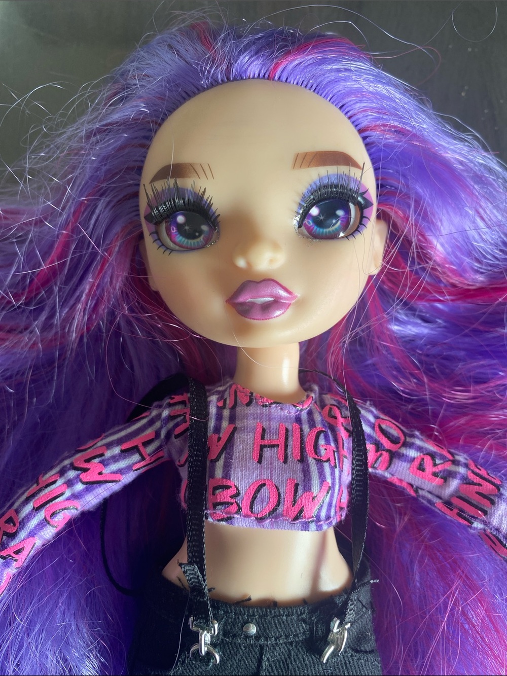 Emi Vonda Rainbow High Doll Articulated series 3